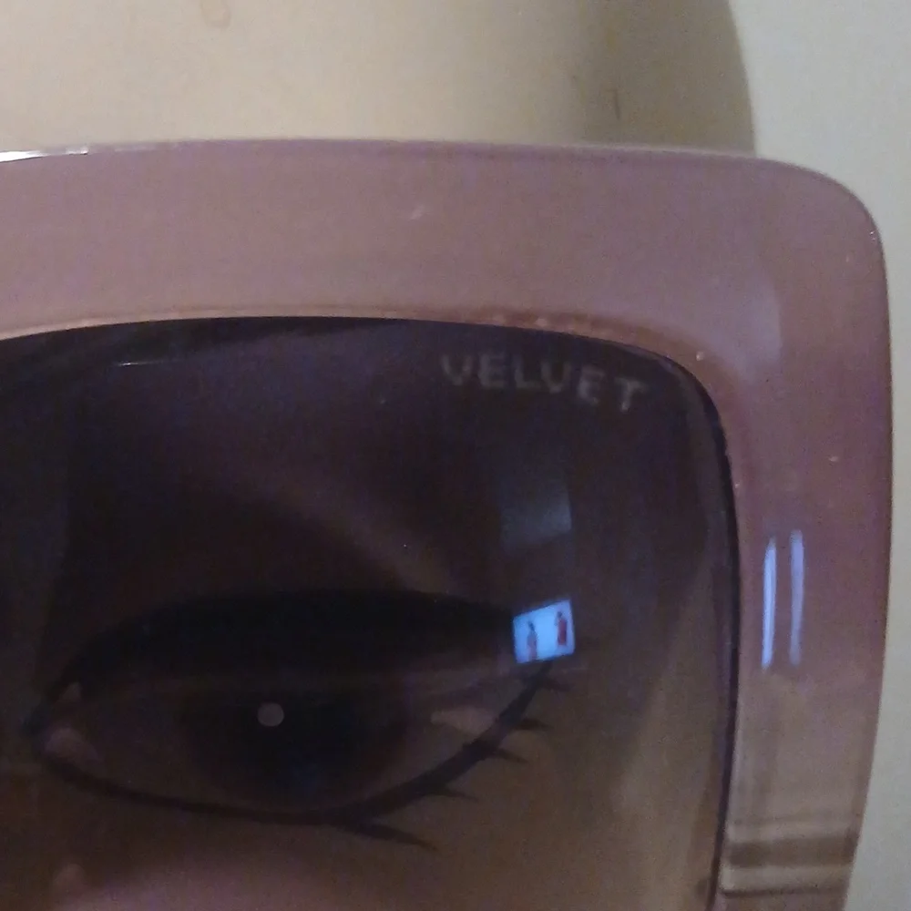 Velvet Brand Sunglasses Gina Plum Fade EUC
